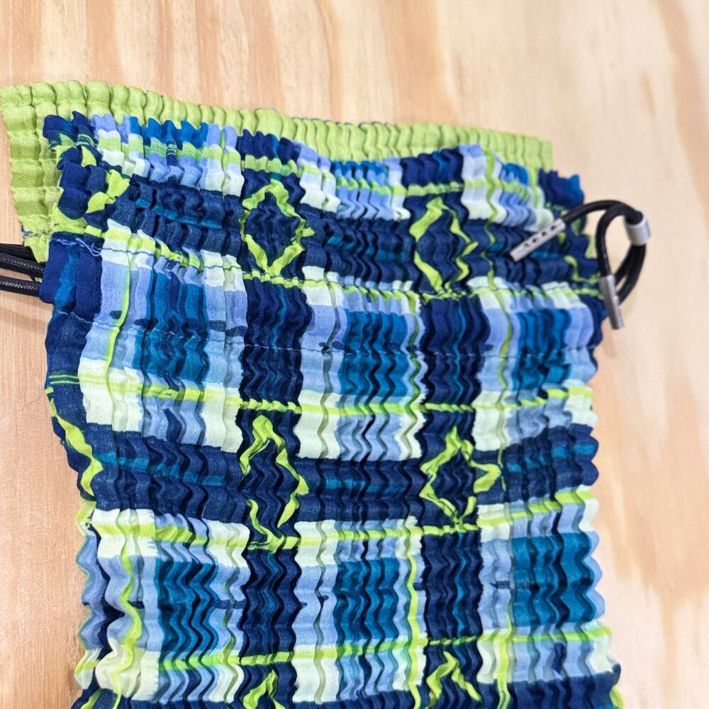 Issey Miyake Pleated Drawstring Pouch Bag Blue Green Plaid Small Made Japan - Picture 3 of 11
